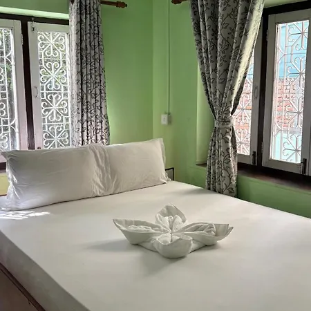 Trekking Lodge Nepal